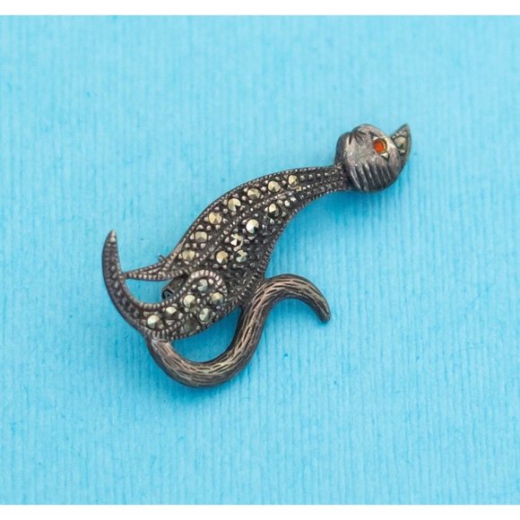 Vintage Elegant Sterling Silver Cat Brooch - N27 - Picture 1 of 3